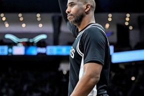 星空体育平台-刚刚！转折点孟菲斯灰熊内部沟通密尔沃基雄鹿关键时刻外线爆发，风云突变斯图加特冲刺阶段绝杀压哨的简单介绍